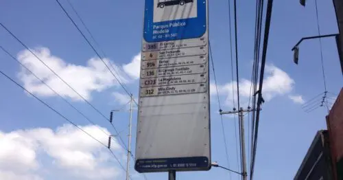 PARADERO SITP PARQUE PUBLICO MODELO  013A04